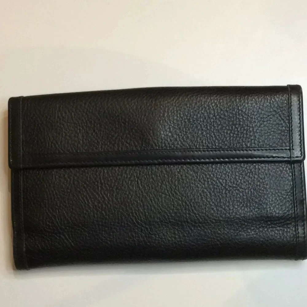Bally Genuine Leather Italian Wallet - Picture 5 of 11